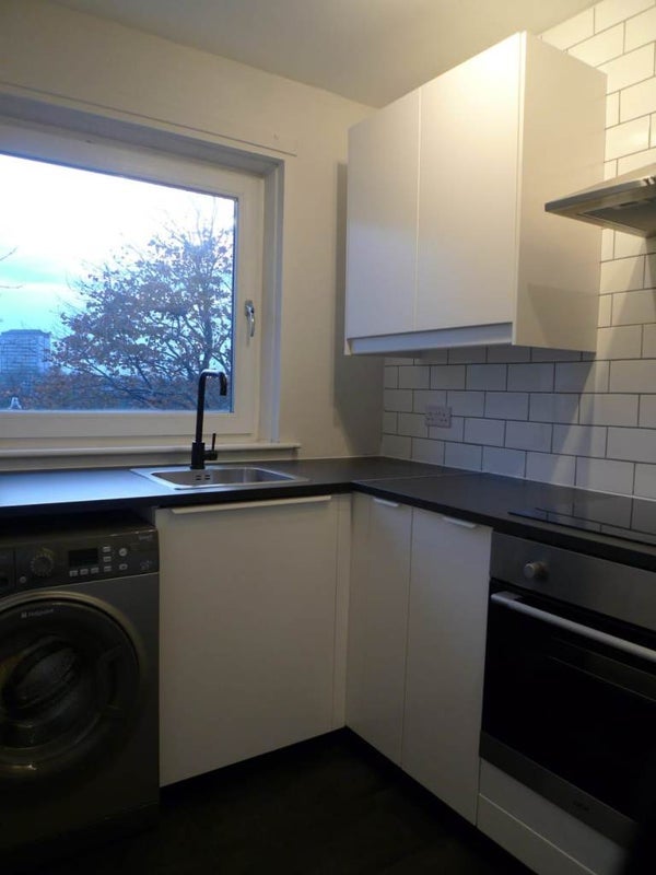 Flat Monteith Row in Glasgow