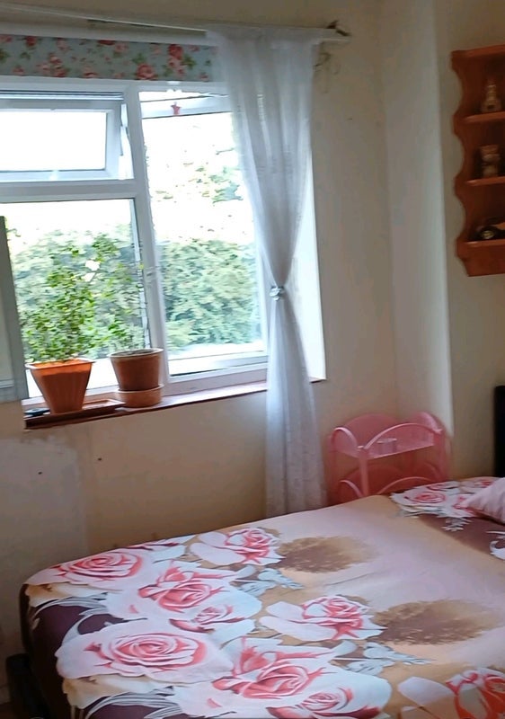 Room George Peabody Street in Greater London