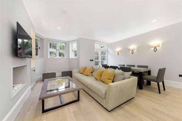 House Cambridge Place in Greater London
