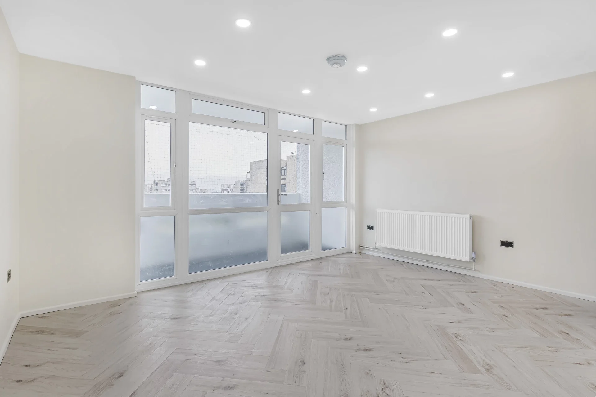 Flat Bexley High Street in Greater London