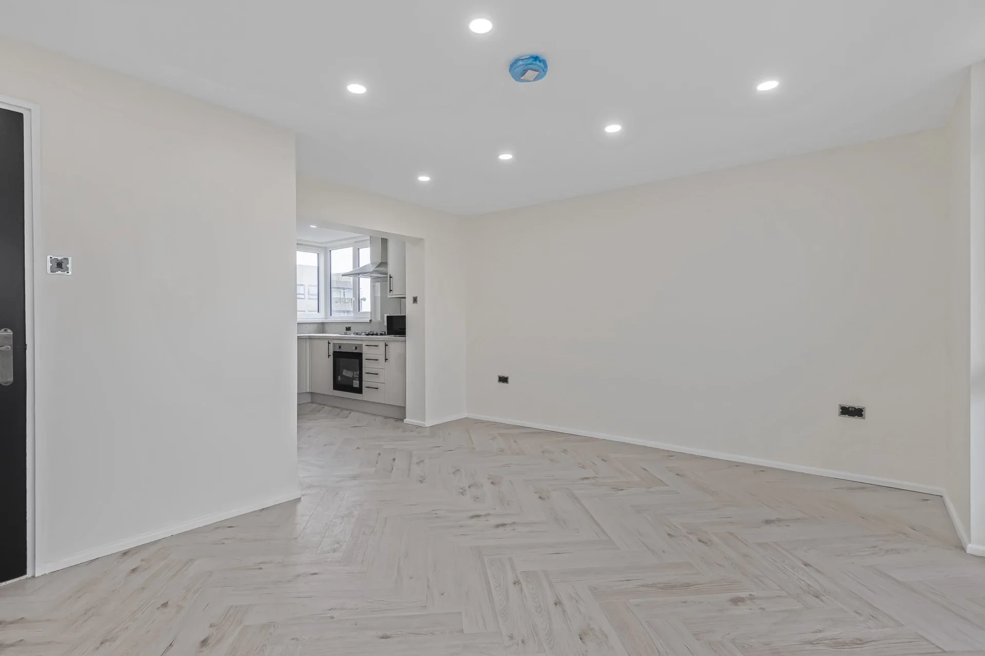 Flat Bexley High Street in Greater London