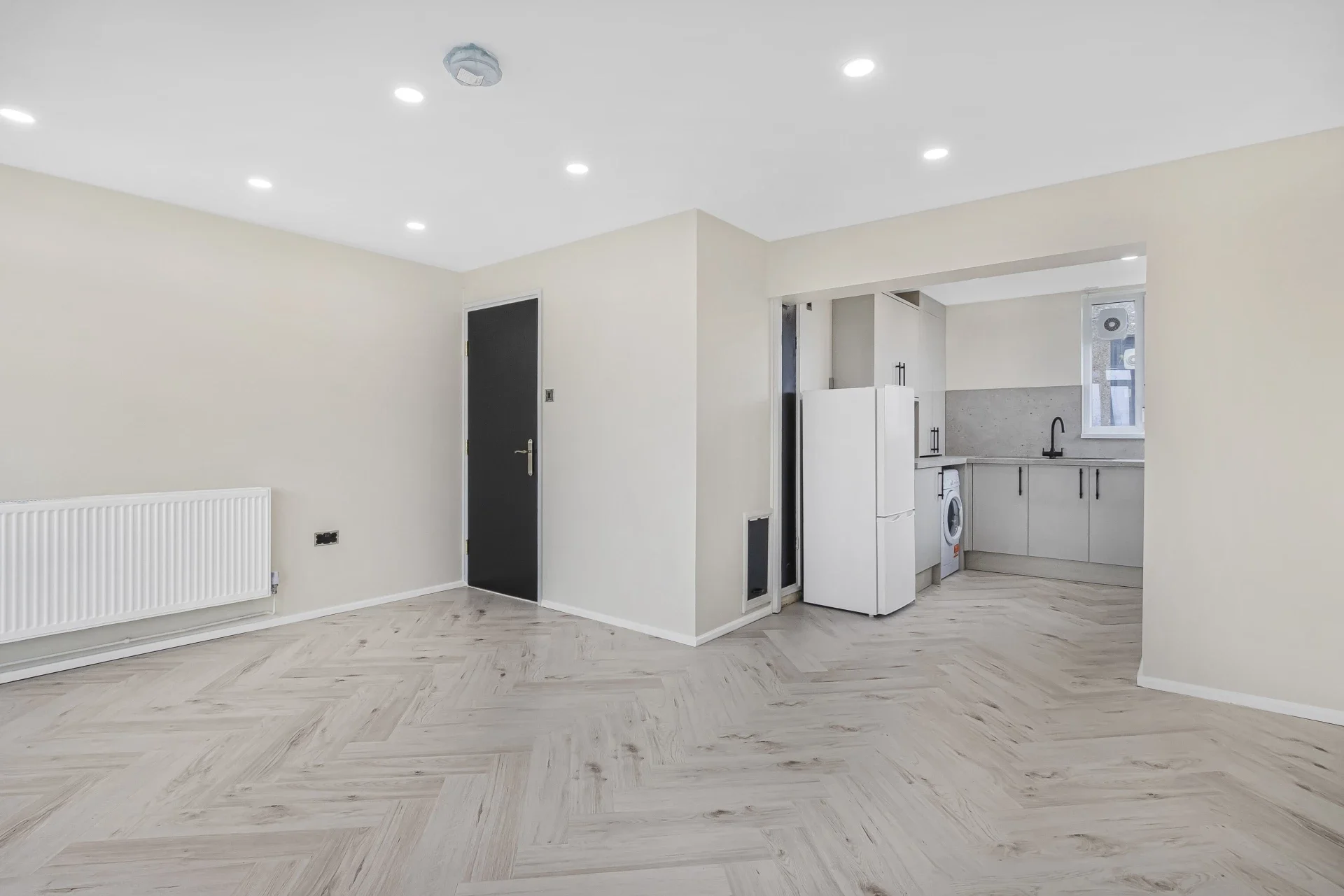 Flat Bexley High Street in Greater London