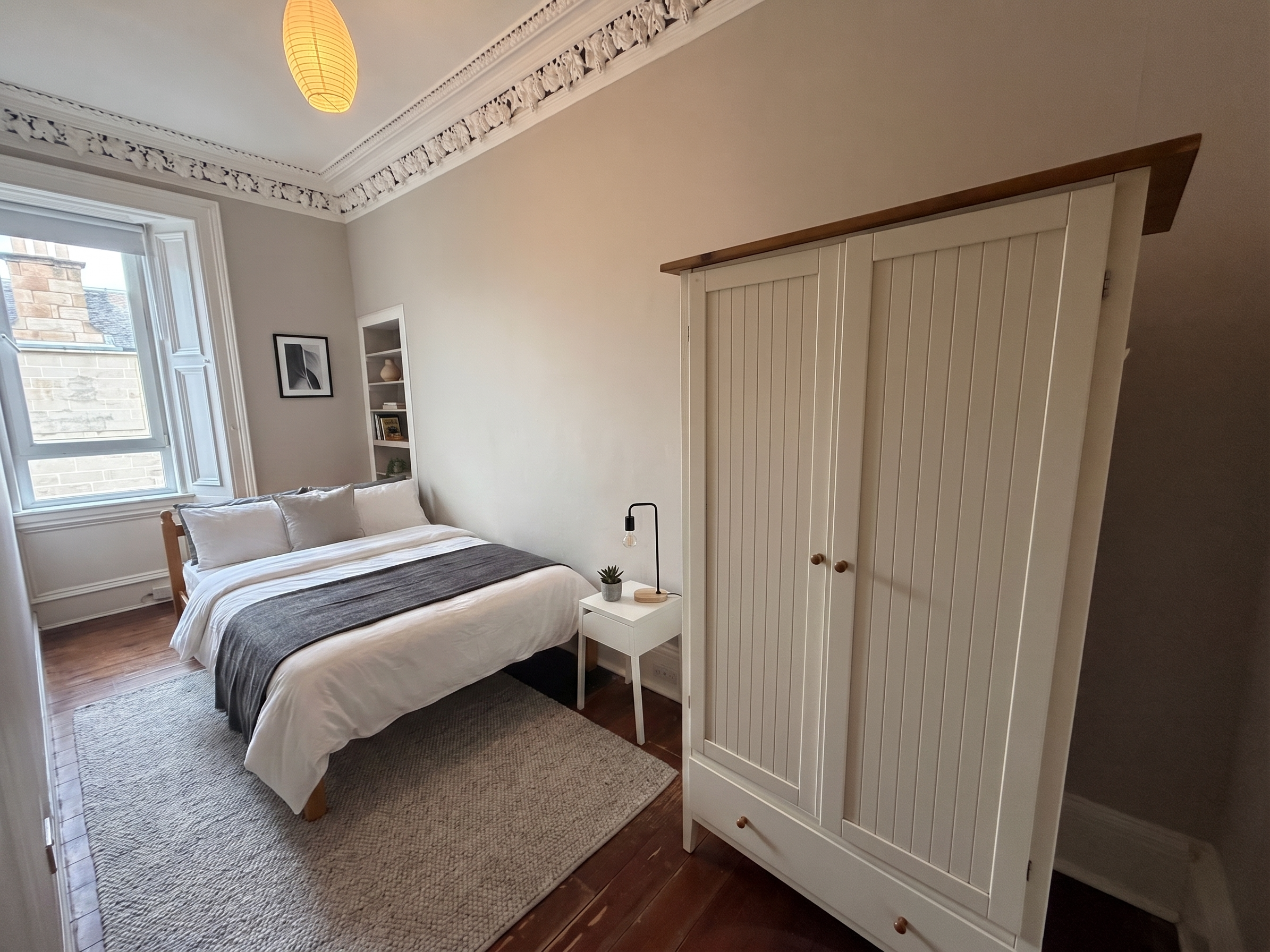 Flat Dalry Road in City of Edinburgh