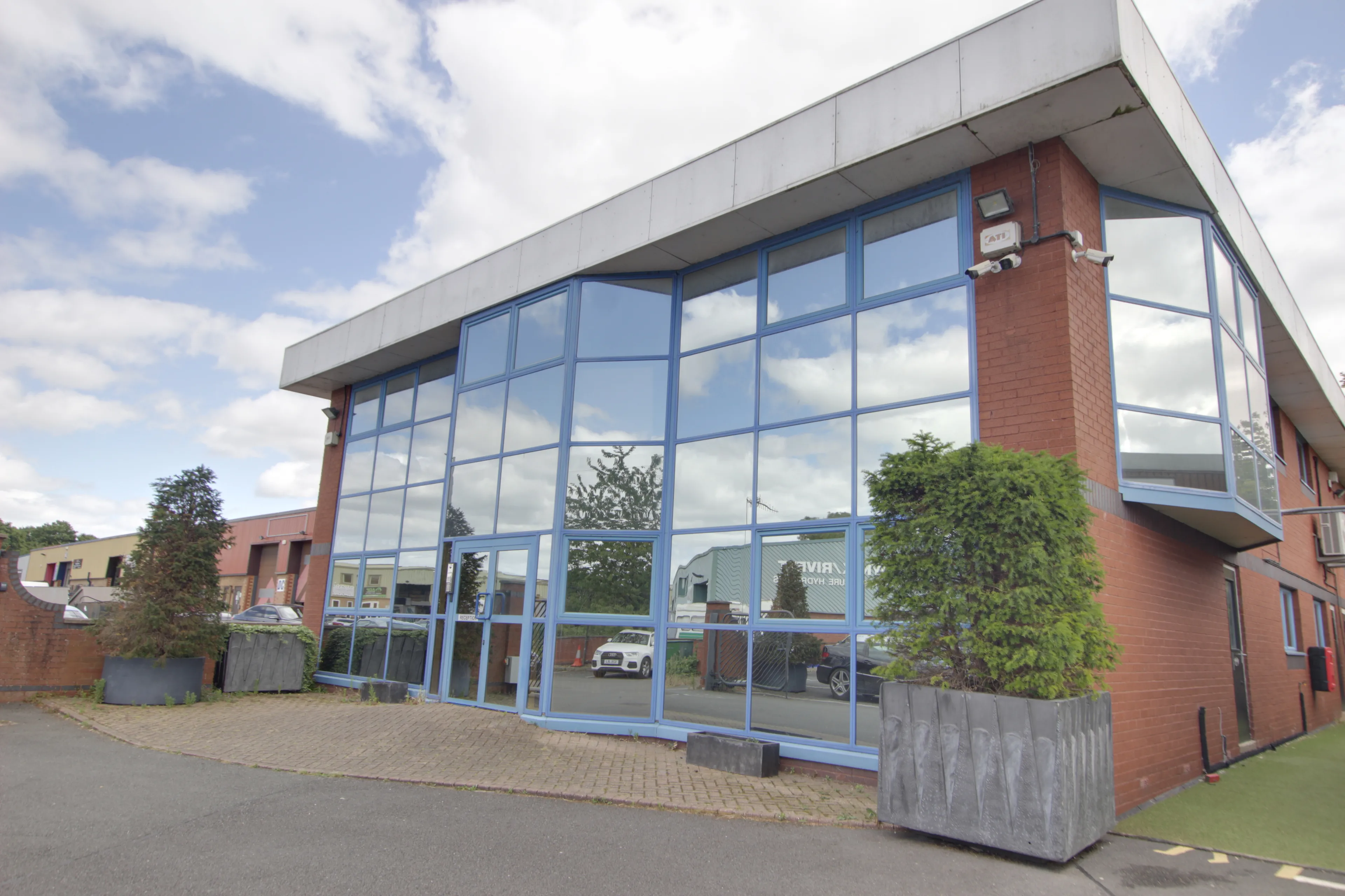 Flat Steel Close in Huntingdonshire
