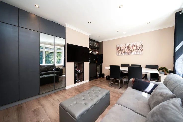 House Torworth Road in Hertsmere