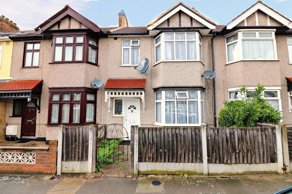 House Arthur Road in Greater London
