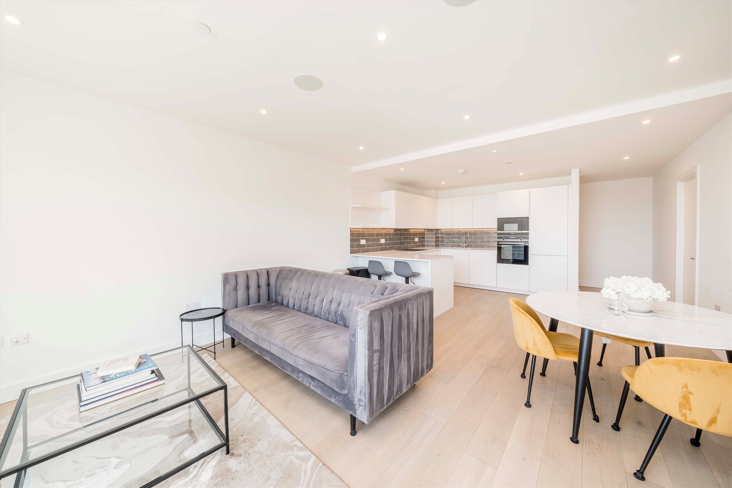 Flat New Tannery Way in Greater London