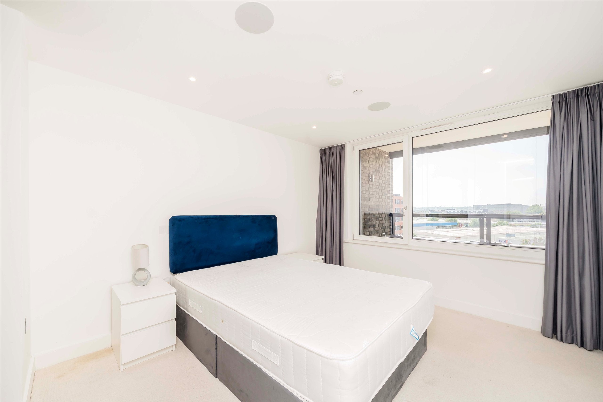 Flat New Tannery Way in Greater London