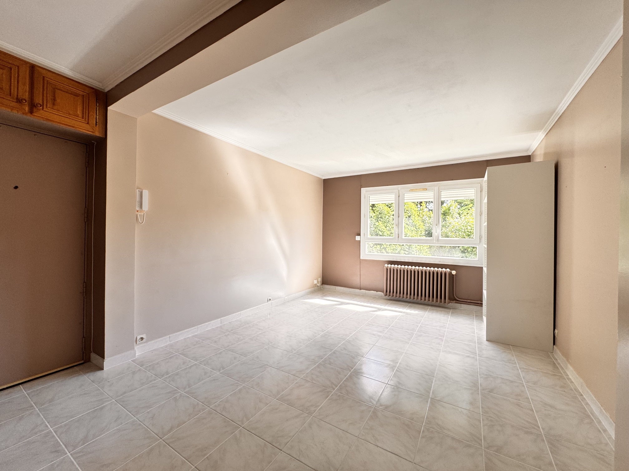 Flat Rue Voltaire in Sartrouville