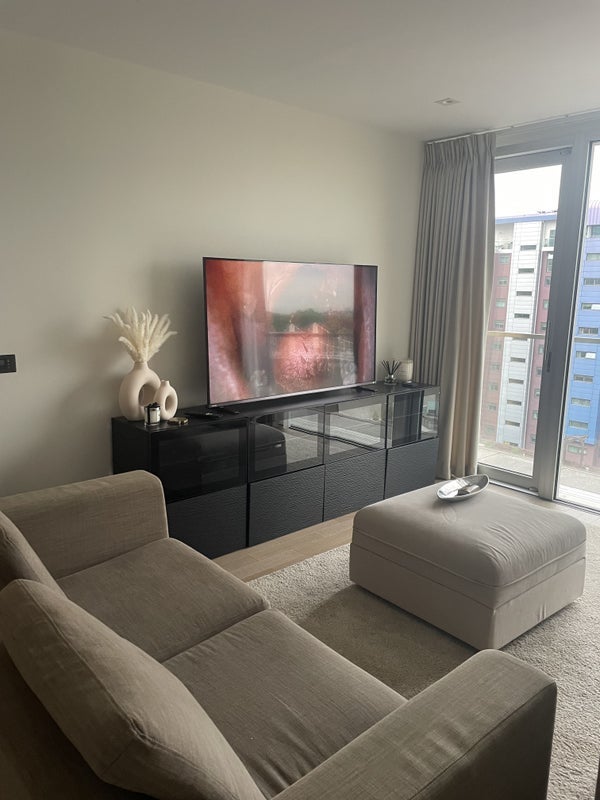 Room Arches Lane in Greater London