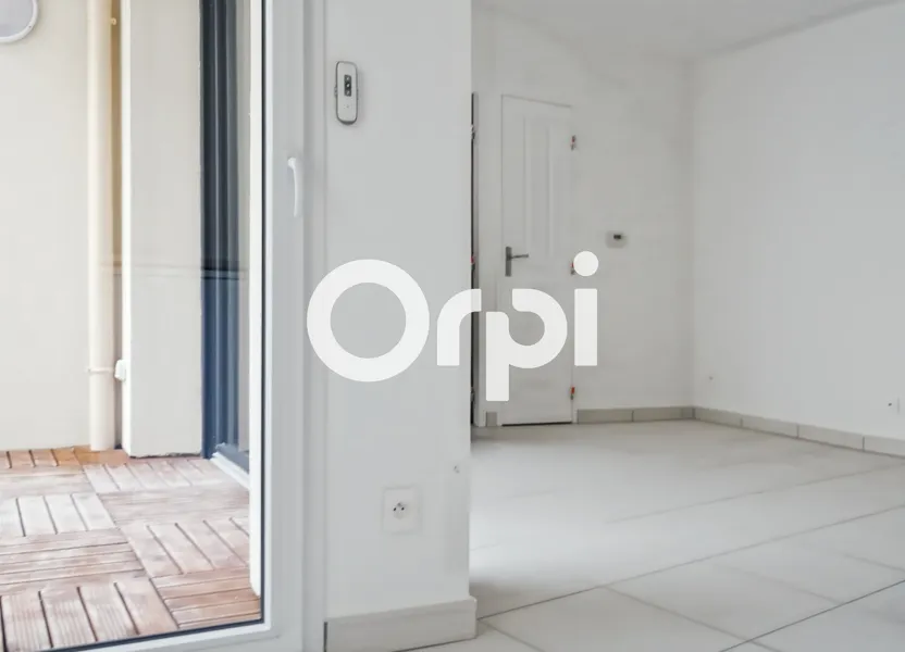 Appartement Rue du Perron à Oullins-Pierre-Bénite