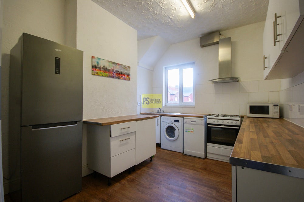Room Bristol Road in Birmingham