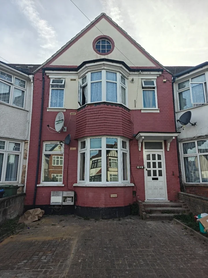 House Thurlby Road in Greater London
