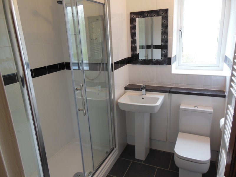 Flat Hazelwood Grove in City of Edinburgh