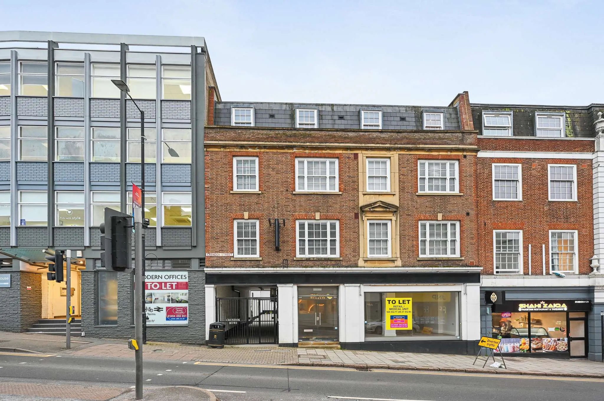 Flat Crendon Street in High Wycombe