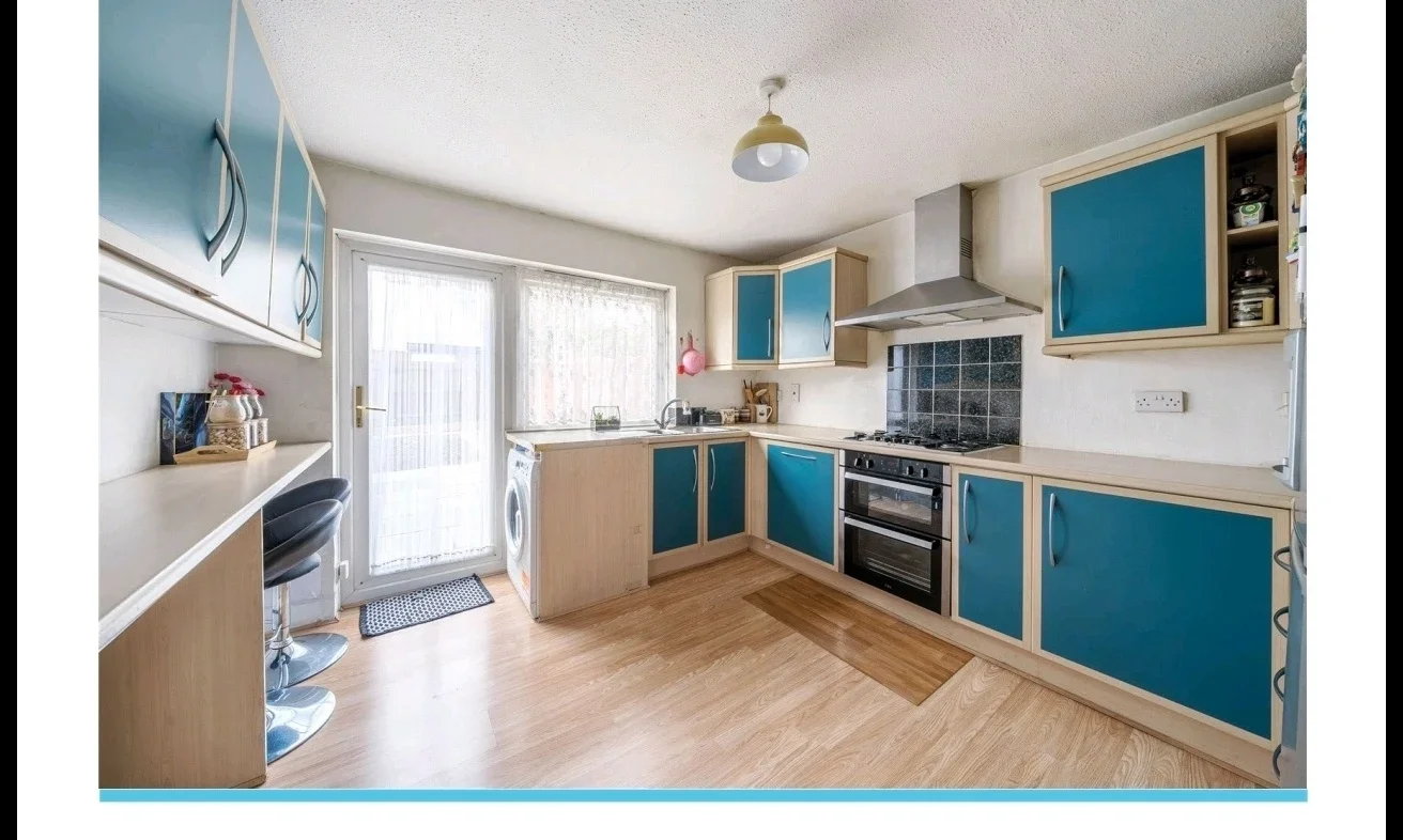 House Magpie Place in Broadlands