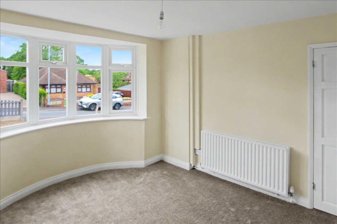 House Braemar Avenue in Greasley