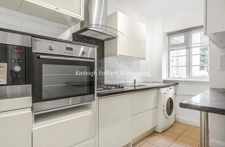 Flat South Croxted Road in Greater London
