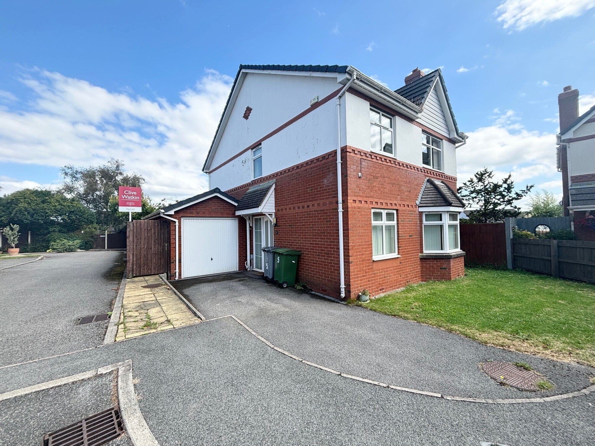 Flat Elms Park in Pensby