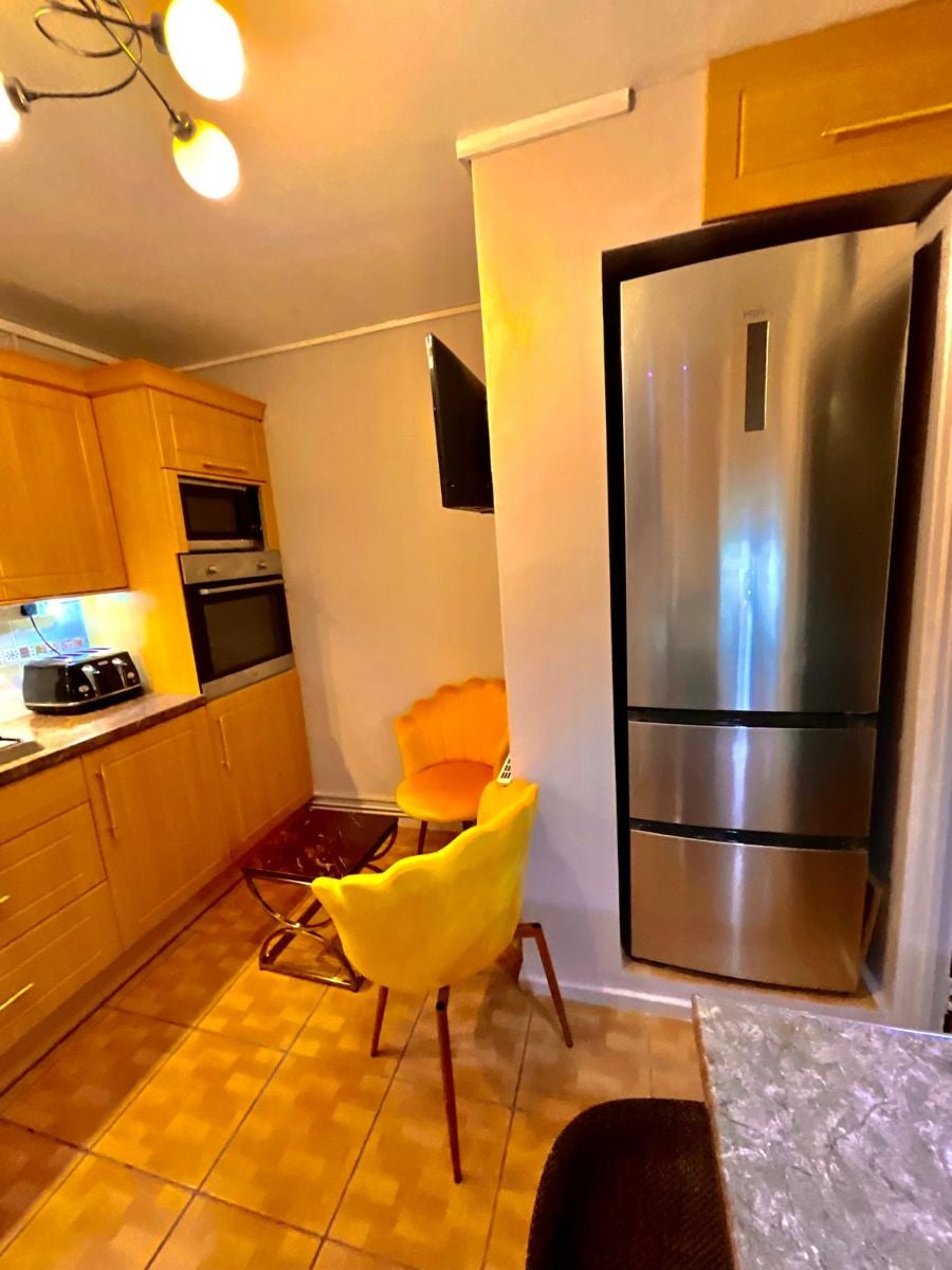Room Boyd Street in Greater London