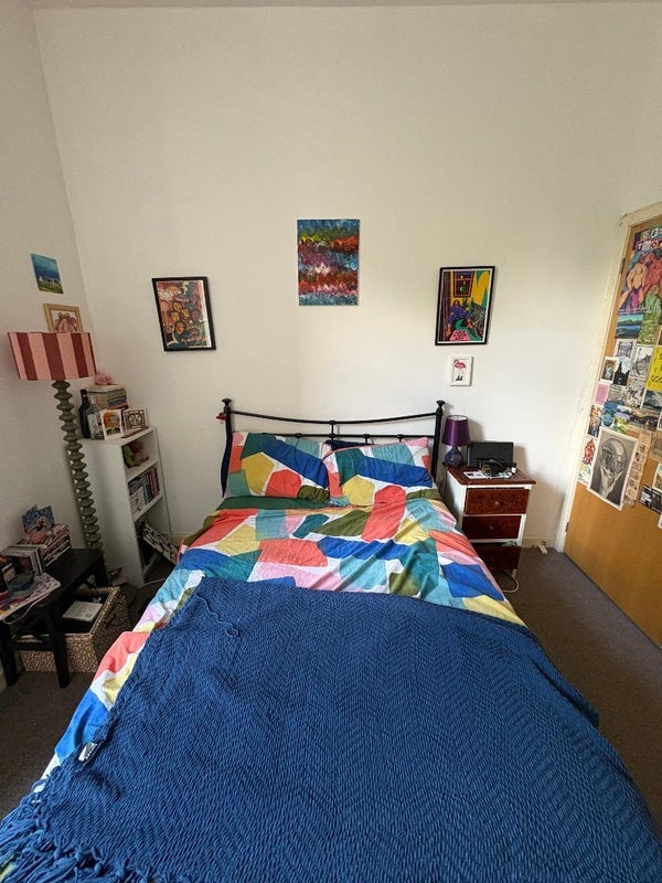 Room McCulloch Street in Glasgow