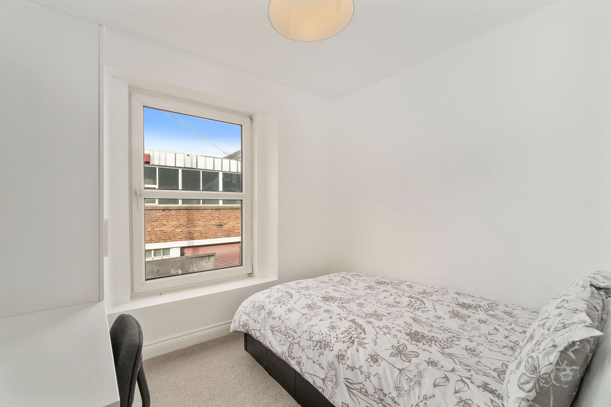 Room Belgrave Road in Plymouth