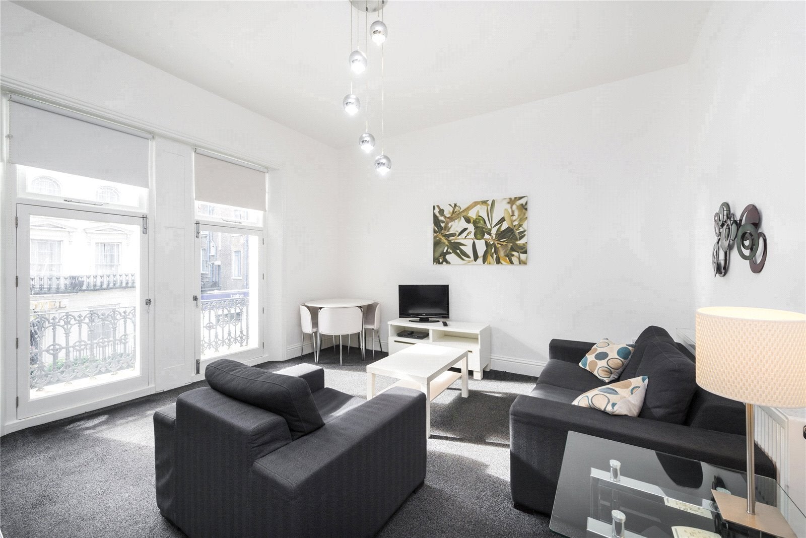 Flat Inverness Mews in City of Westminster