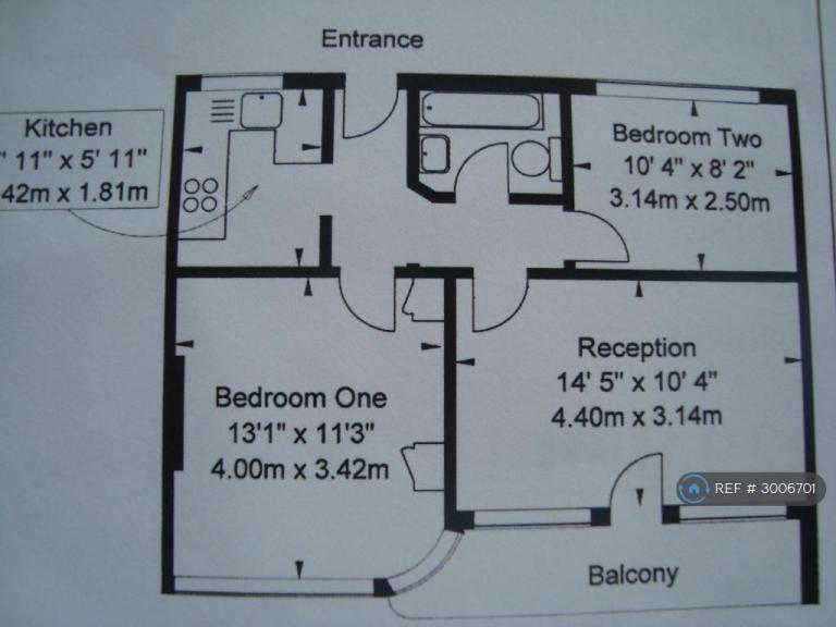 Flat Cathnor Road in Greater London