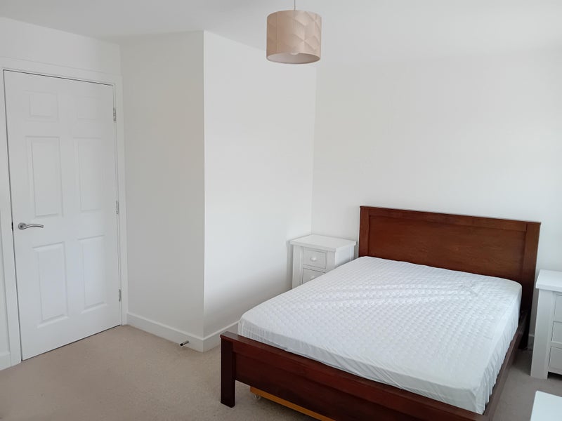 Room Waterside Drive in Frodsham