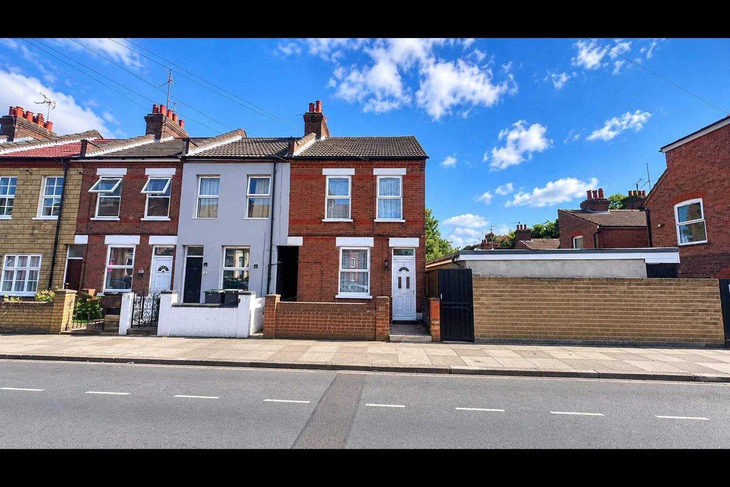 House Malvern Road in Luton