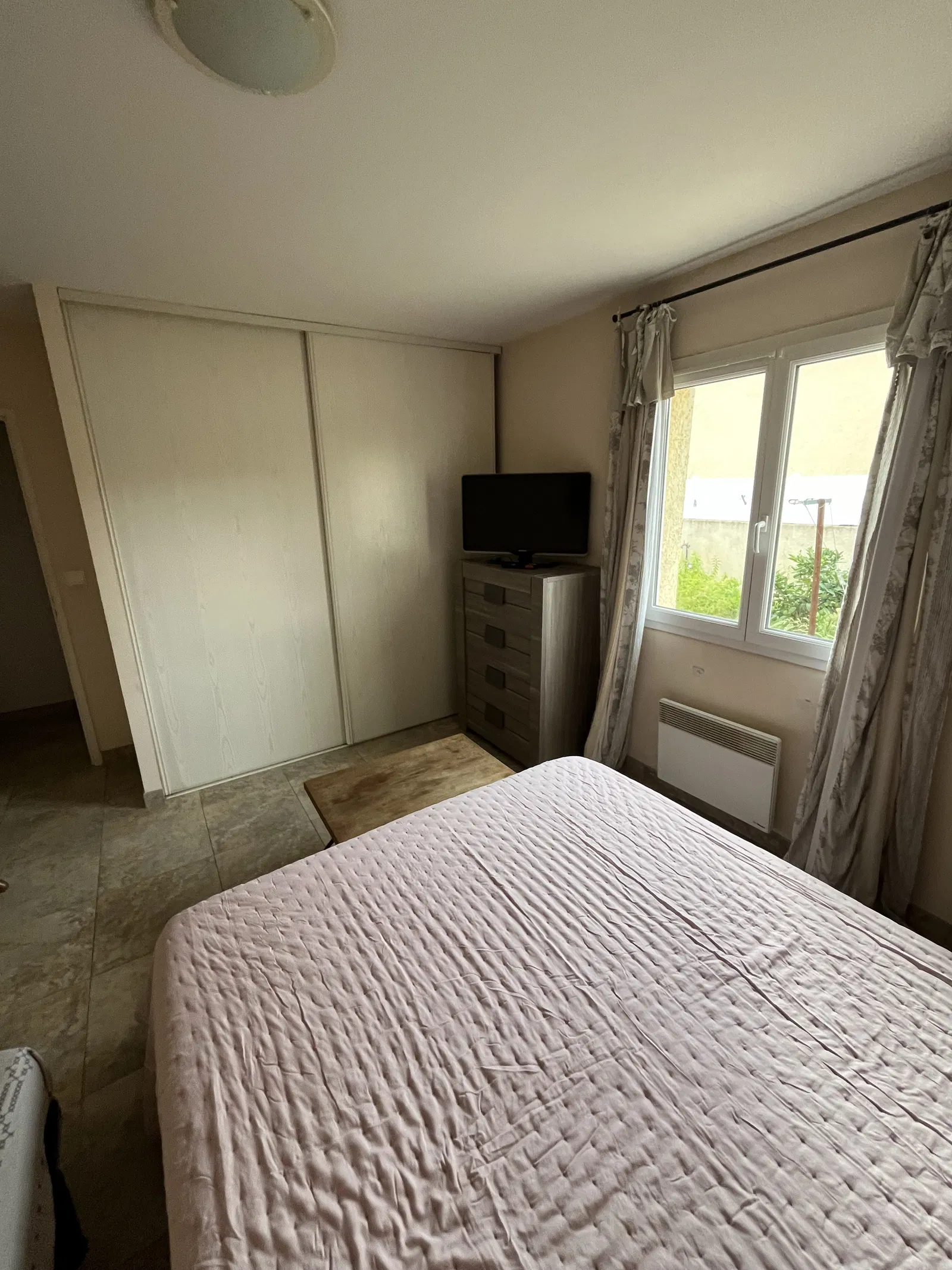 Chambre Impasse de la Figayrole à Villeneuve-lès-Béziers