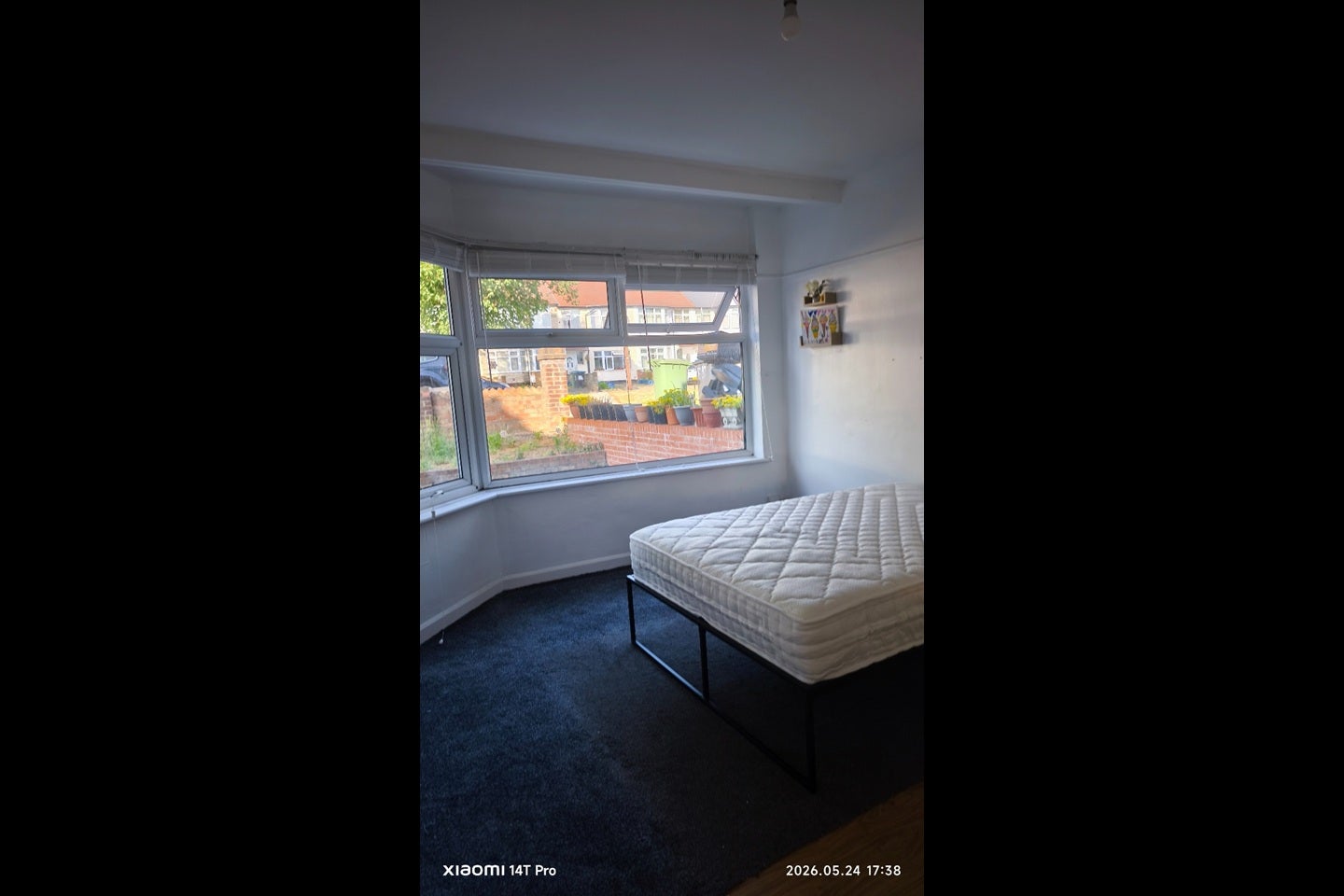 Room Bridgewater Road in Greater London