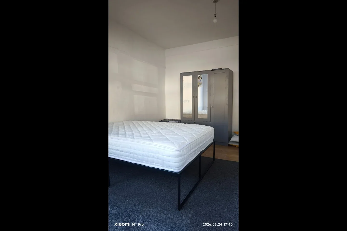 Room Bridgewater Road in Greater London