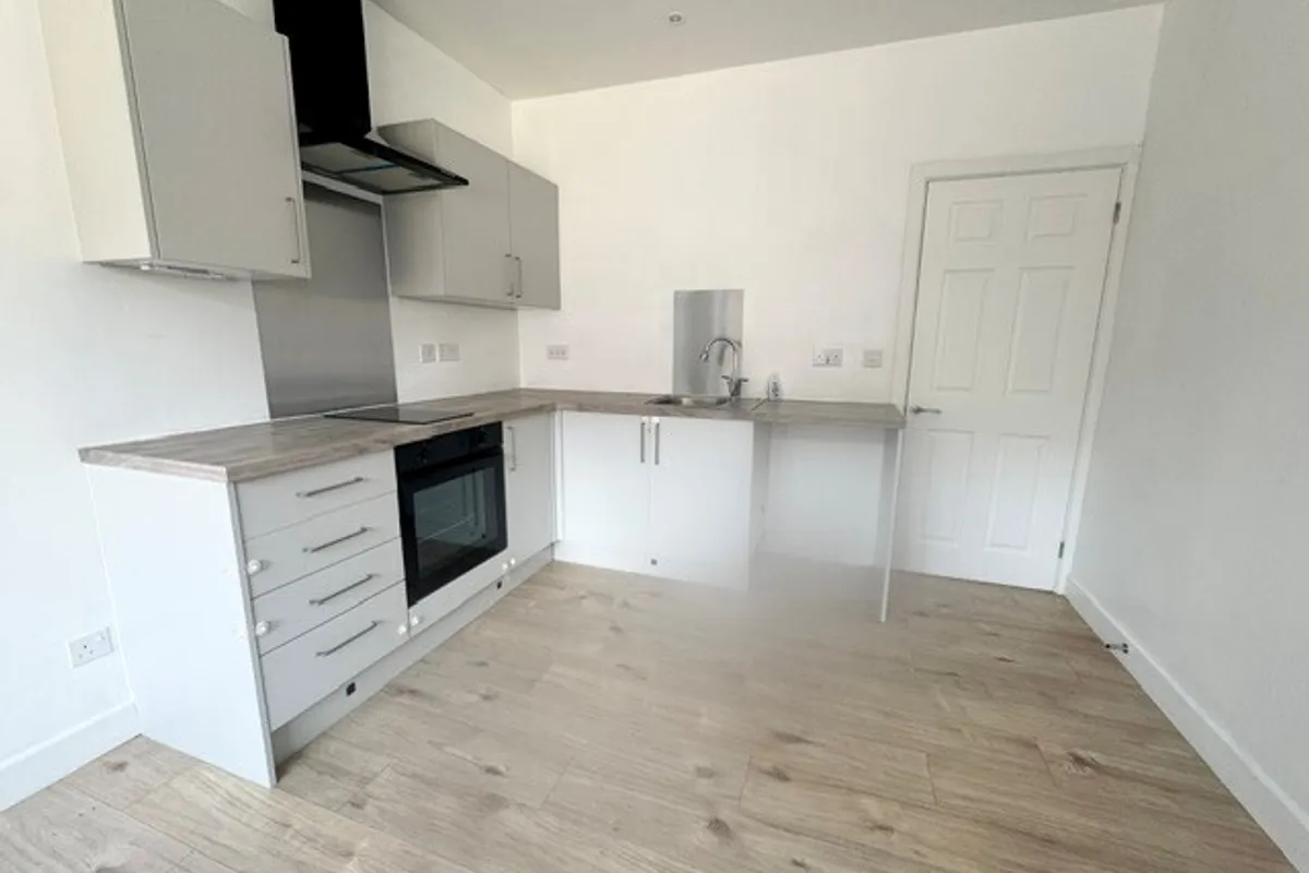 Flat Walker Avenue in Milton Keynes