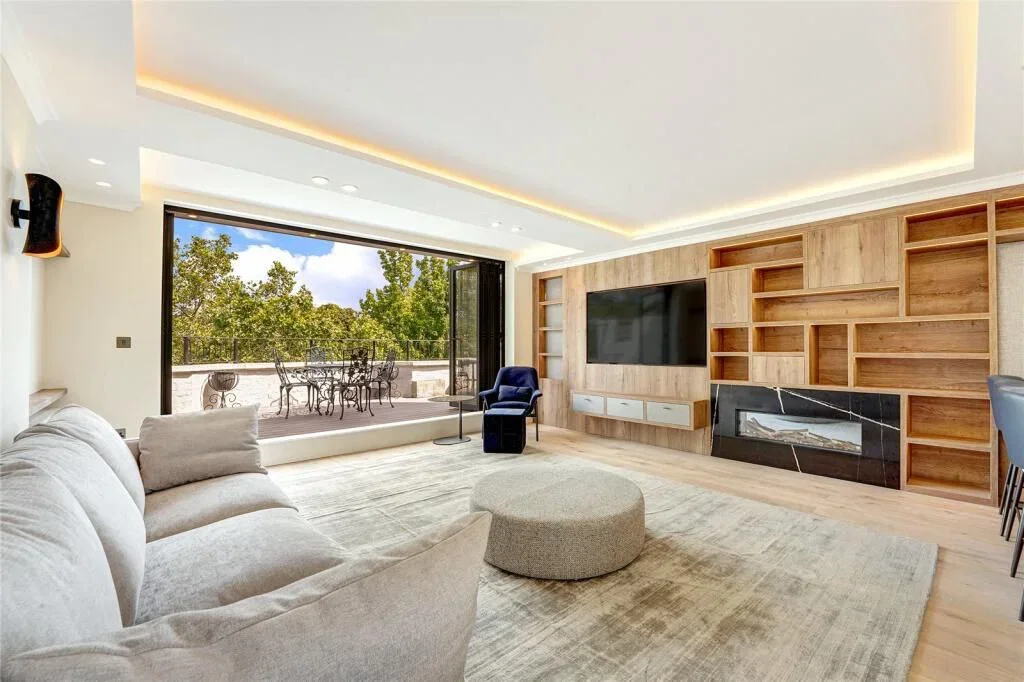 Flat Hans Place in London