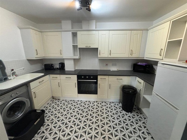 Flat Claypath in Durham