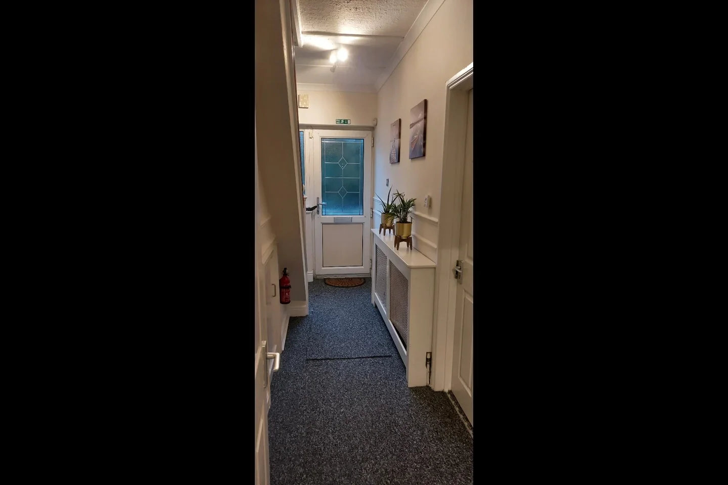 Room Farnborough Crescent in Greater London