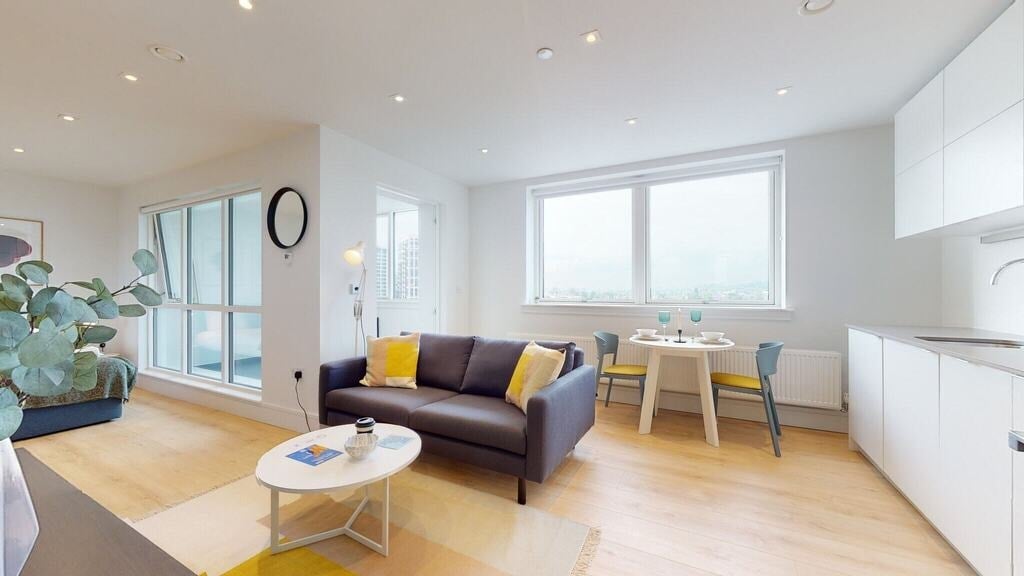 Flat Humphry Repton Lane in Greater London