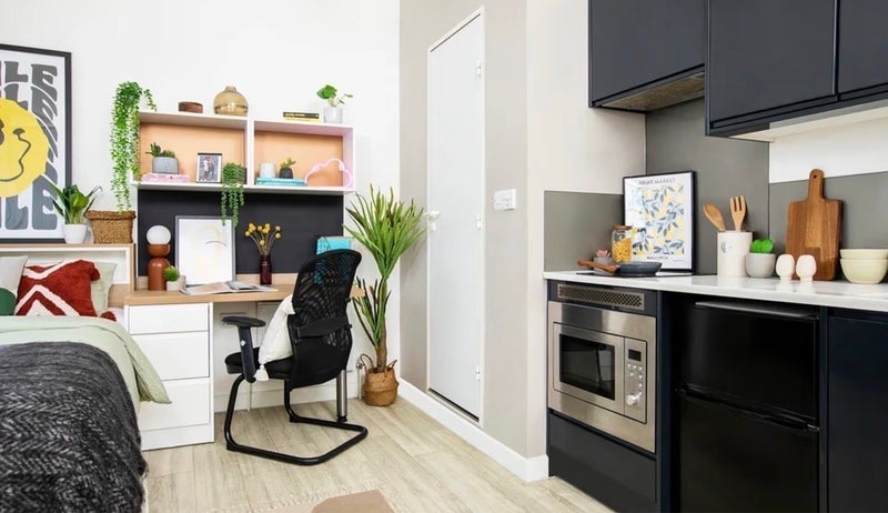 Room St. John Street in Greater London