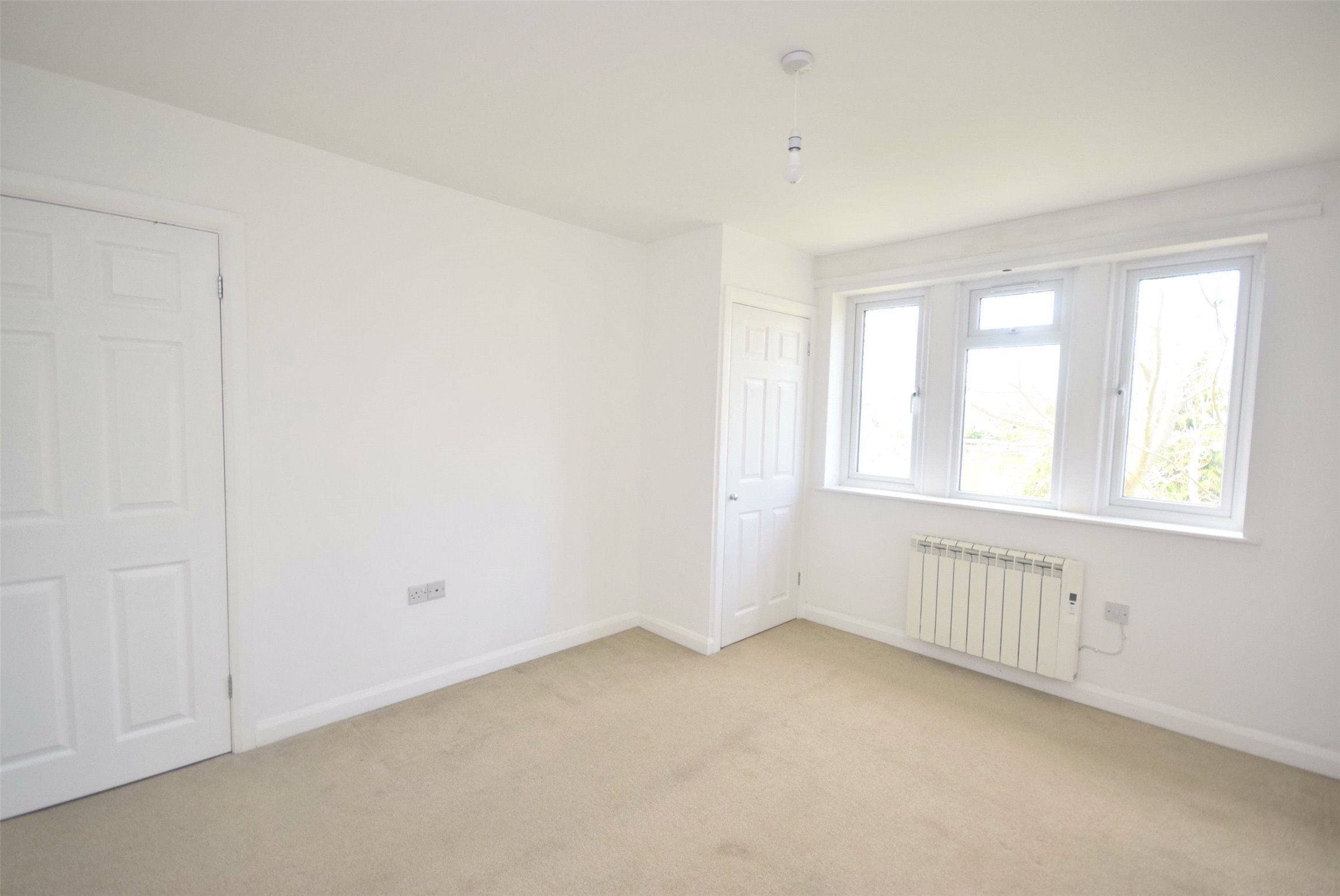 Flat Mayfields in Keynsham