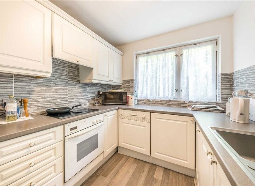 Flat Southwick Street in City of Westminster