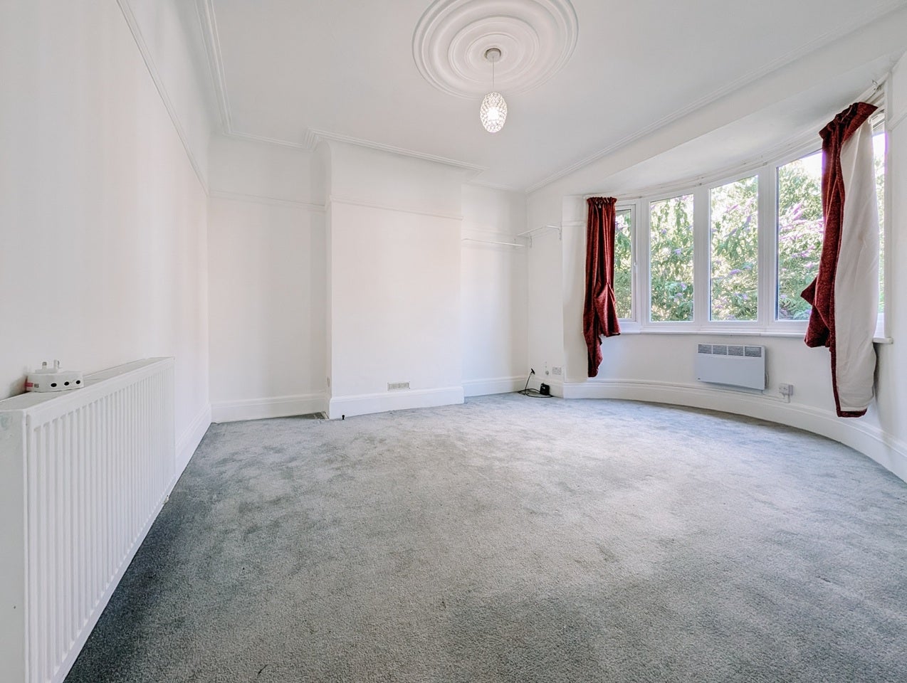 Flat Silversea Drive in Southend-on-Sea