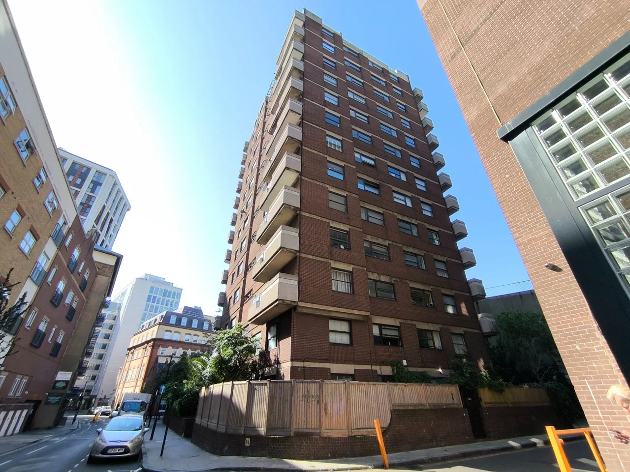 Flat High Holborn in Greater London