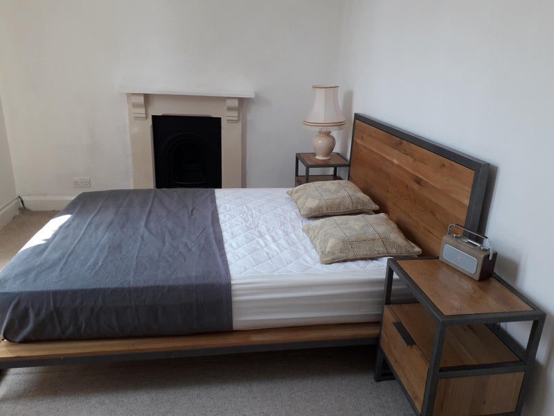 Room Kings Lane in Weston-super-Mare