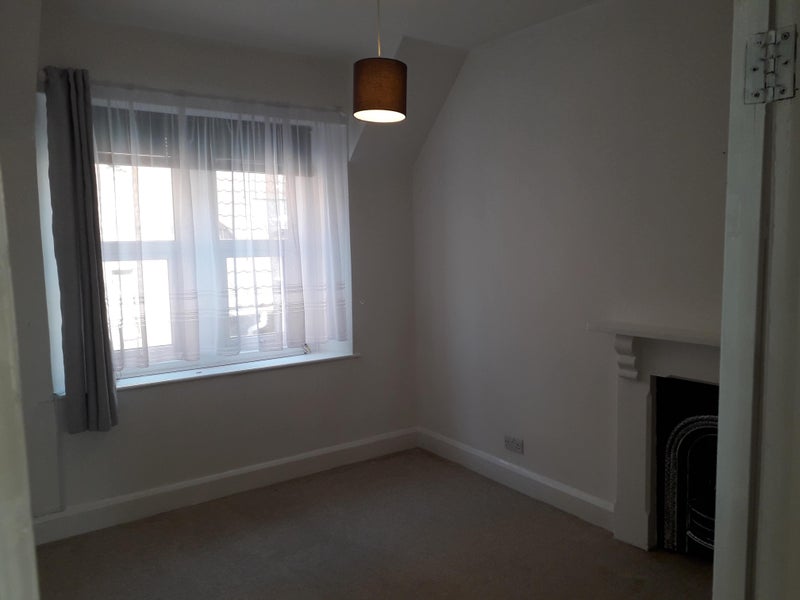 Room Kings Lane in Weston-super-Mare