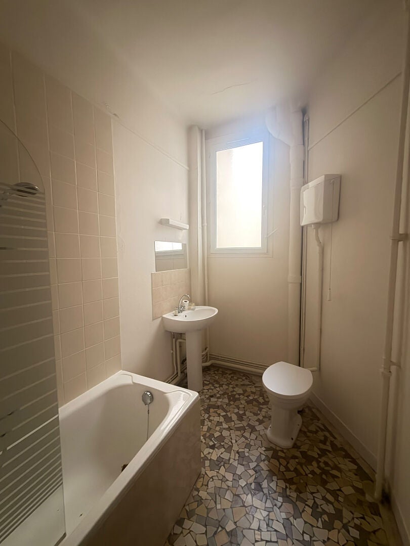 Flat Rue Lecourbe in Paris
