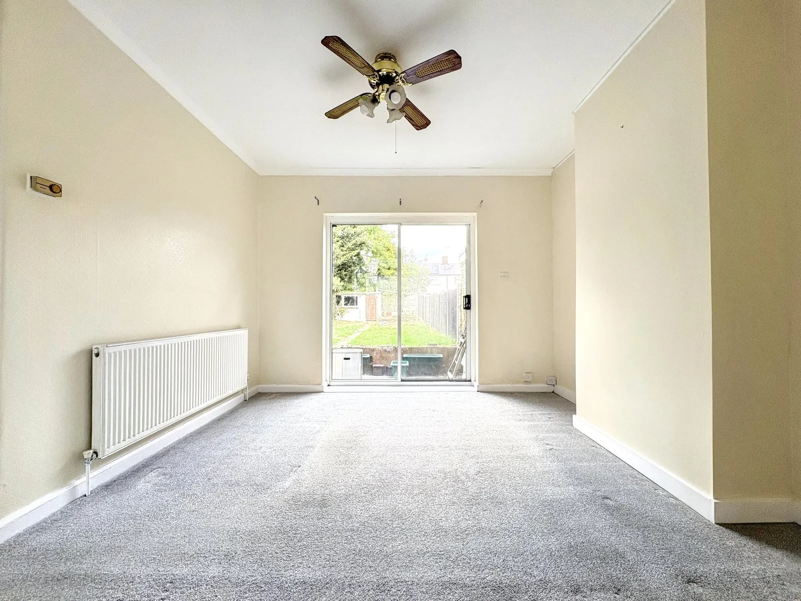House Lyne Crescent in Greater London