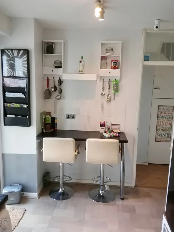 Room Rosamond Street in Greater London