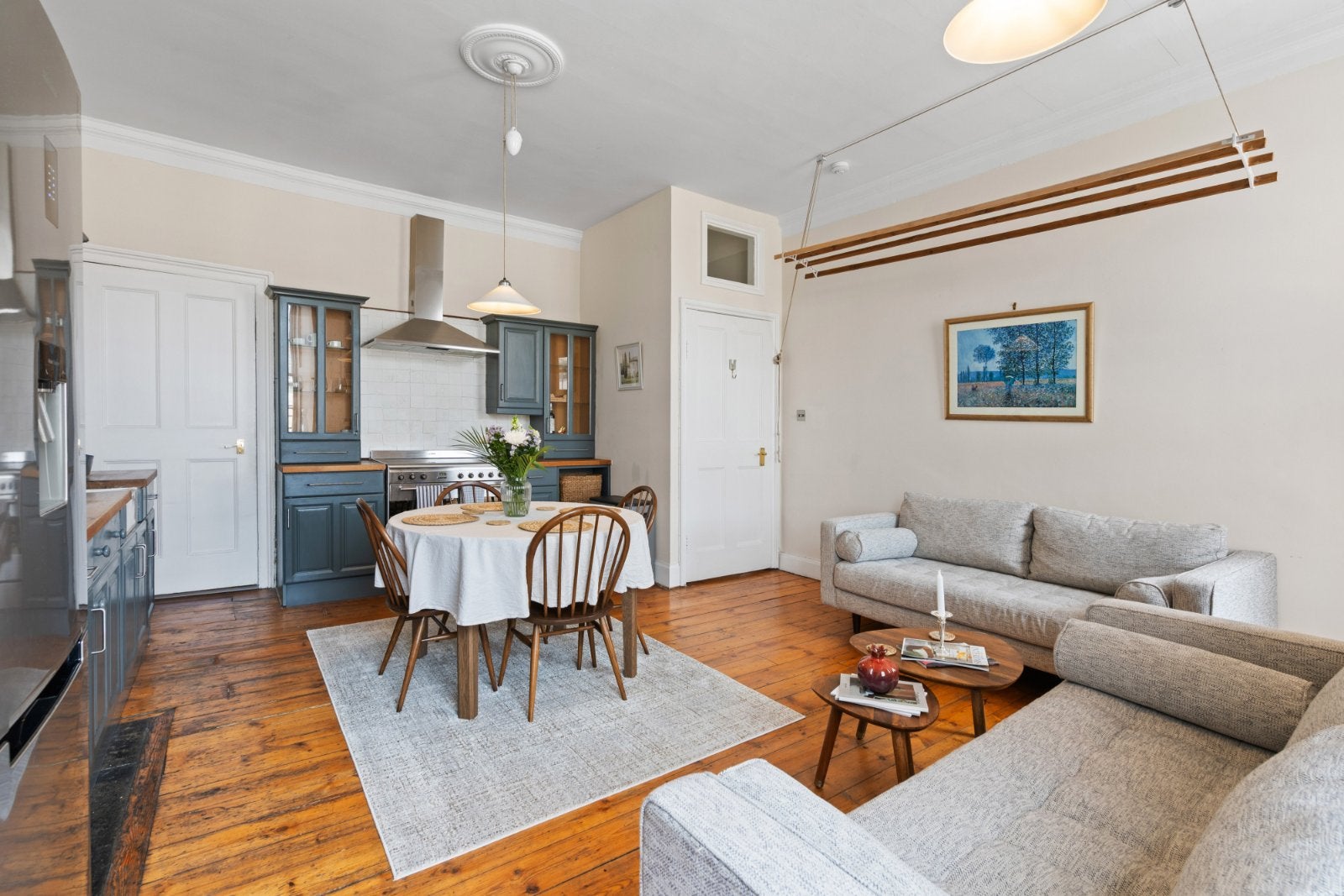 Flat Great King Street in City of Edinburgh