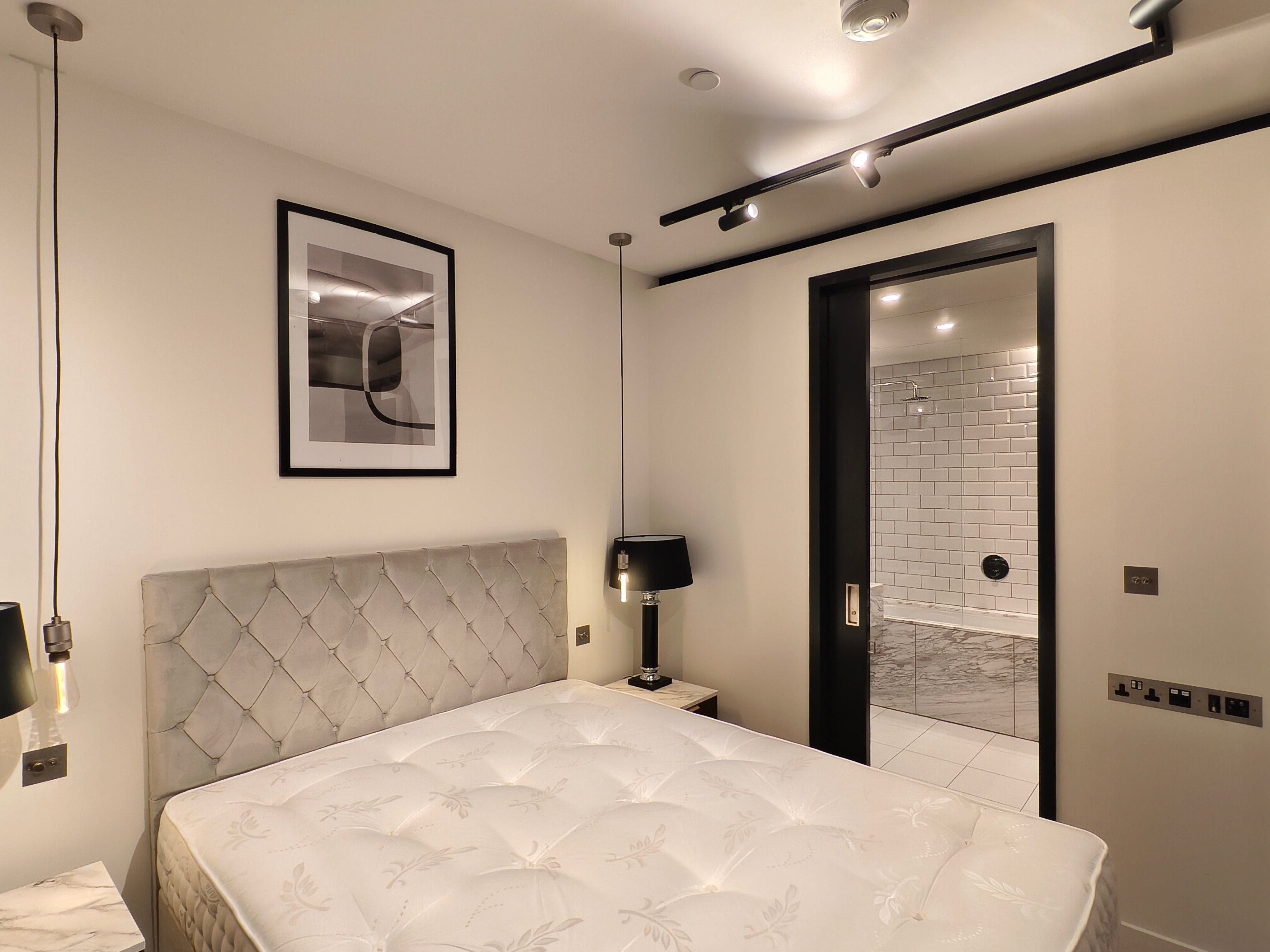 Flat Earl Street in Greater London